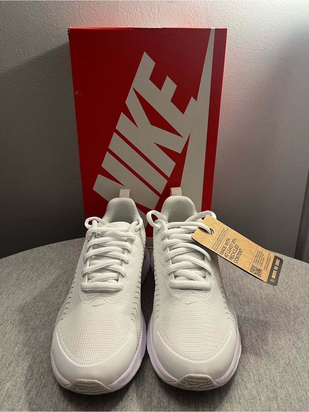 Nike Air Max Nuaxis SE White Metallic Sliver Women's Shoe Size 8 IB4341-100 - Picture 3 of 11